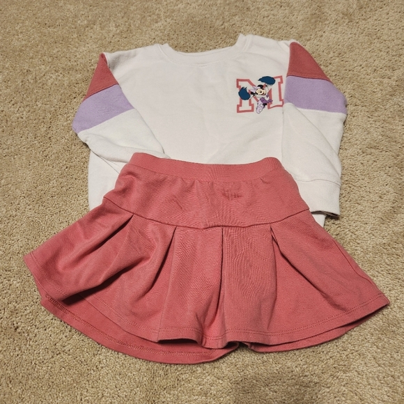 Minnie Mouse Active Outfit 3t - Picture 1 of 5